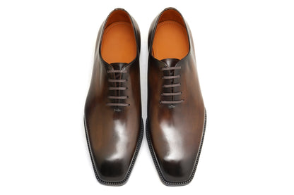 Classic Wholecut Oxford