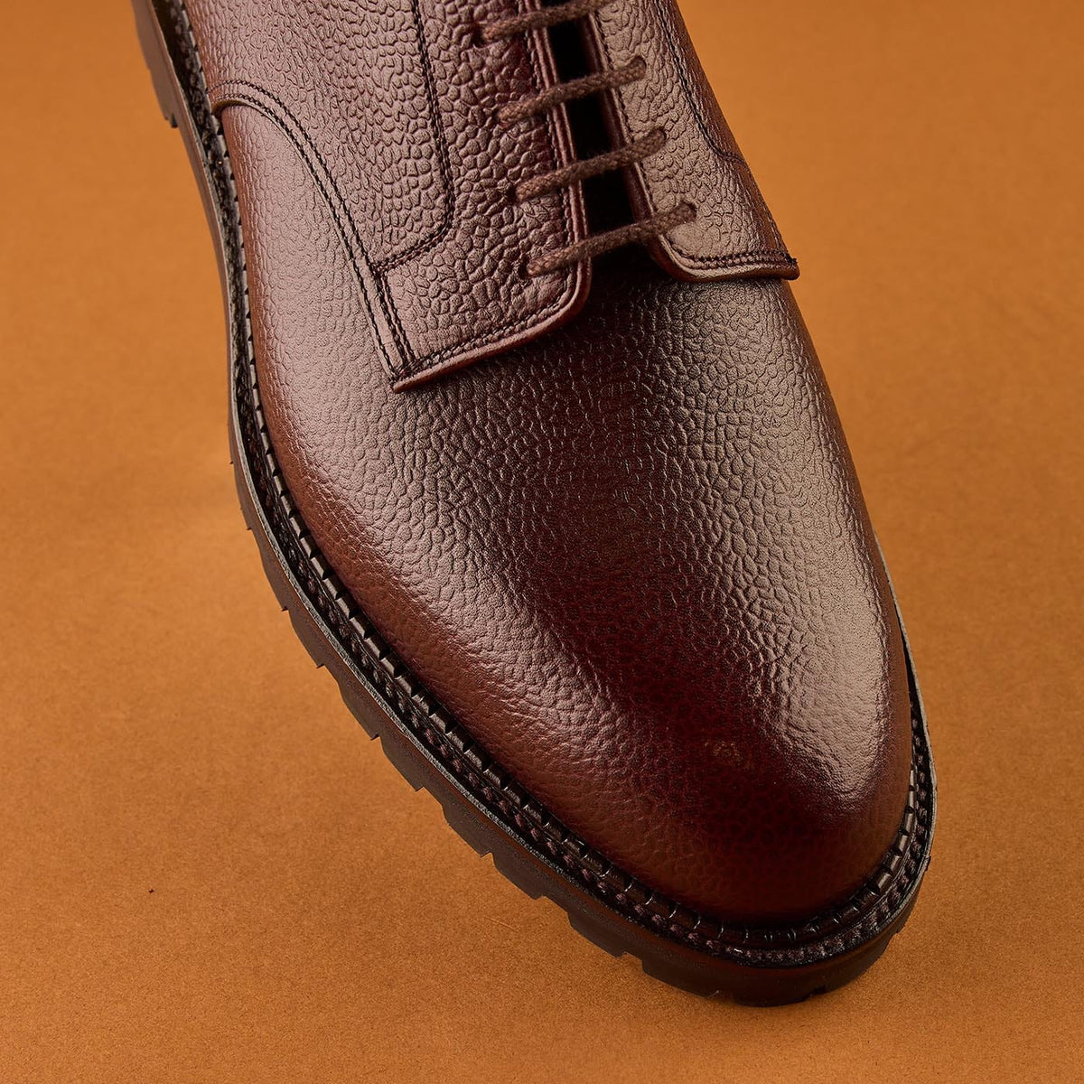 Grasmere Oxblood Zug Grain