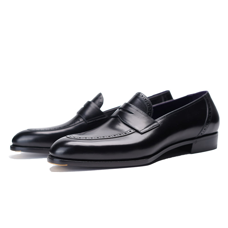 Ilcea Box Calf Brogue Penny Loafers#Color_Black