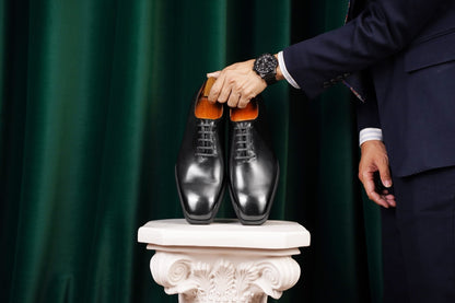 Classic Wholecut Oxford