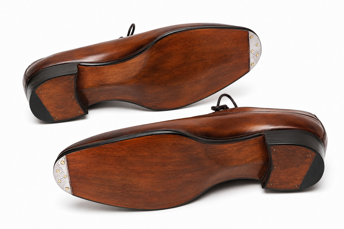 Men's Hand-Burnished Brown Leather Oxford Shoes | PelleVista UK
