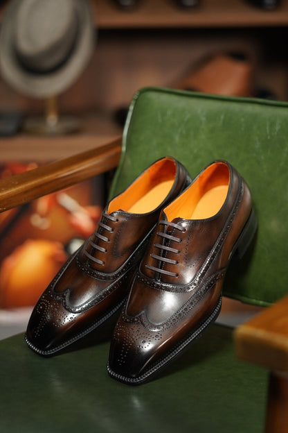 Wingtip Oxford