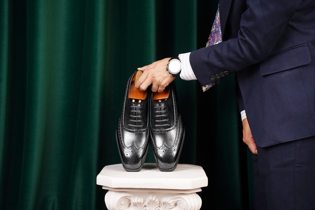 Wingtip Oxford