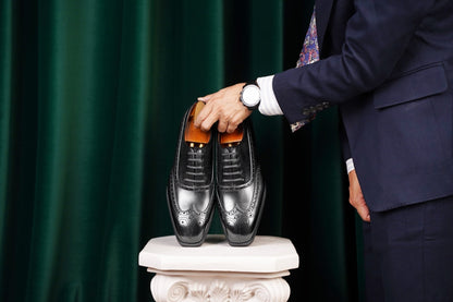 Wingtip Oxford