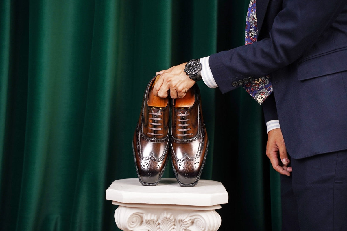 Wingtip Oxford