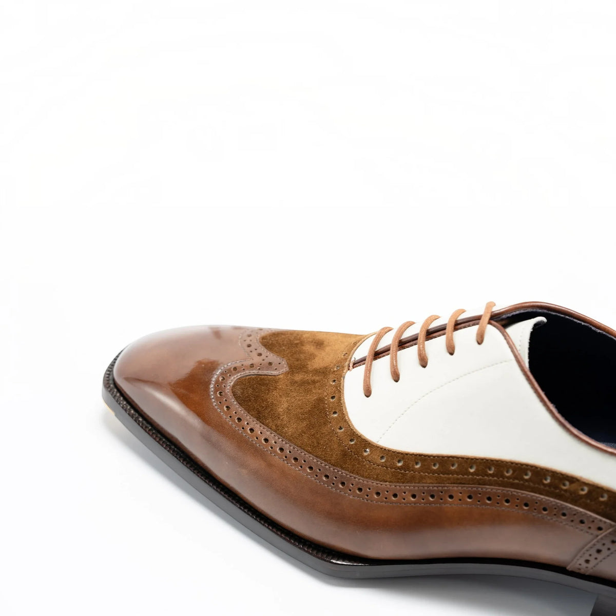 Spectator Wingtip Oxfords 5070